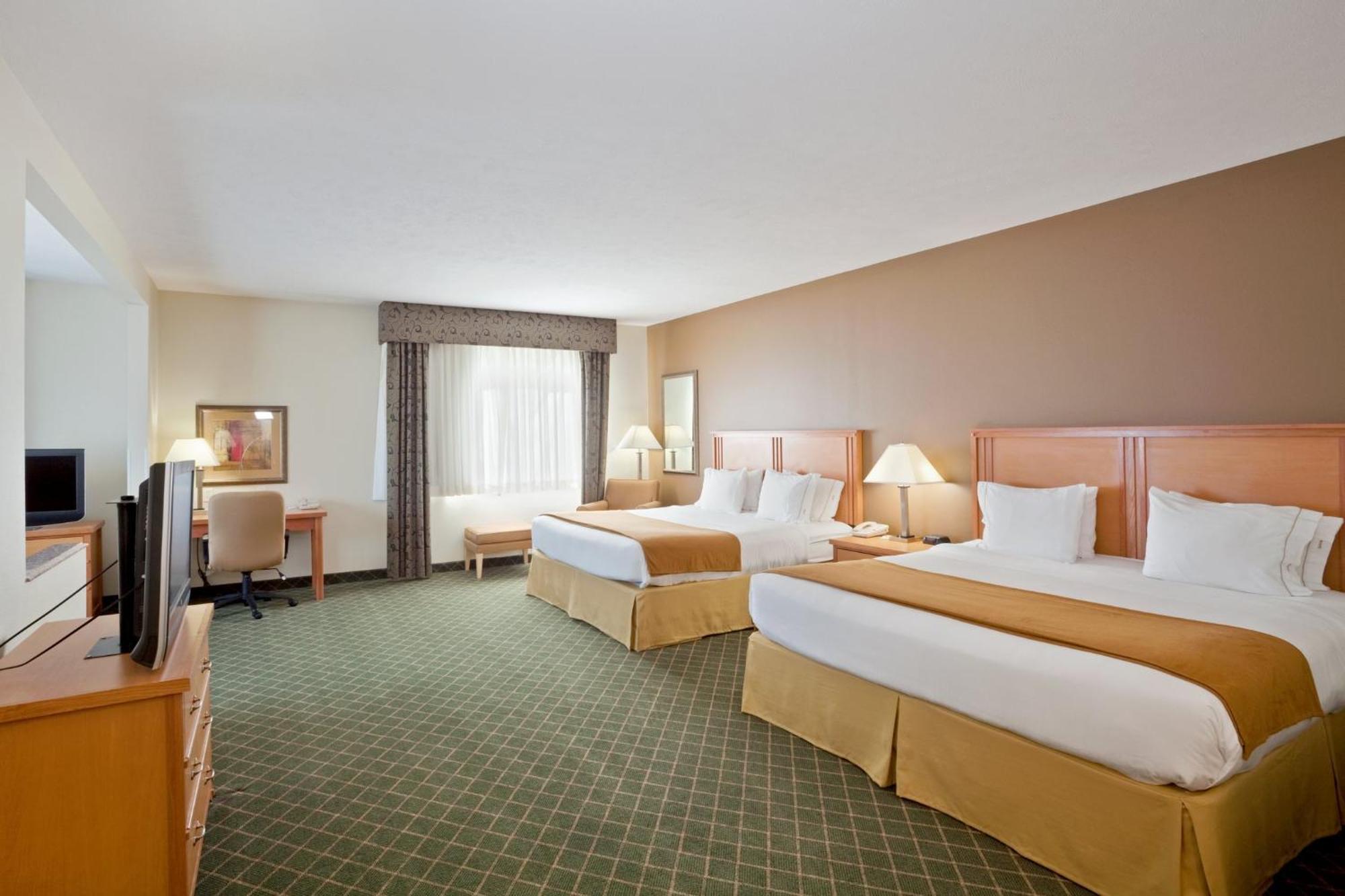 Holiday Inn Express Hotel & Suites Lincoln South By Ihg Dış mekan fotoğraf